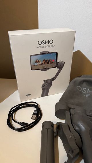 DJI Osmo Mobile 3 Combo Gimbal