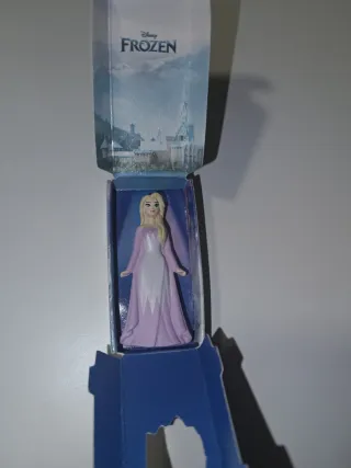 Mini Brands Elsa Frozen