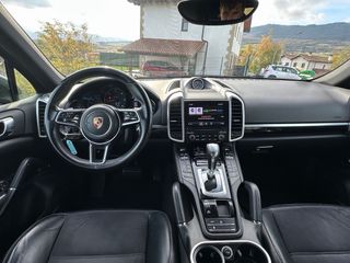 Porsche Cayenne 2017