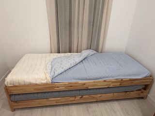 Cama apilable IKEA UTÅKER + 2 colchones espuma