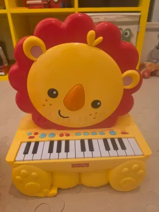 Piano, tambor y maracas Fisher Price