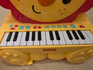 Piano, tambor y maracas Fisher Price