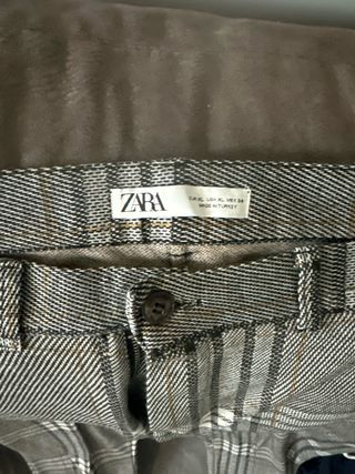 Pantalones de vestir Zara a cuadros grises