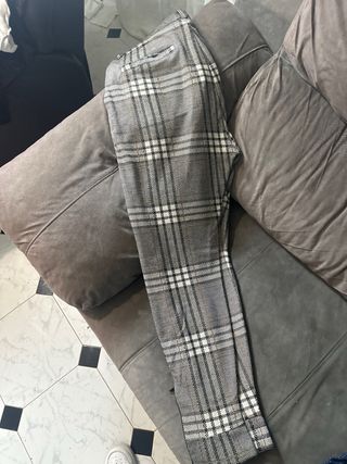 Pantalones de vestir Zara a cuadros grises