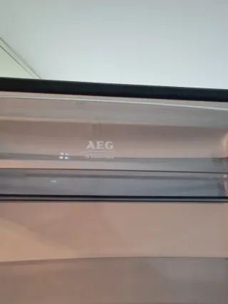 Frigorífico Acero Inoxidable AEG