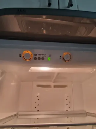 Frigorífico Acero Inoxidable AEG