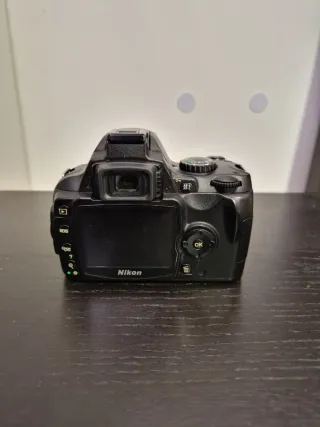 Cámara Nikon D40x Negra