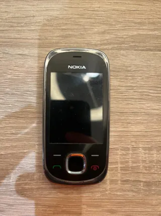 Teléfono Móvil Nokia 7230 Negro