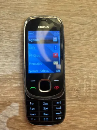 Teléfono Móvil Nokia 7230 Negro