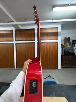 Guitarra acústica amplificada Daytona