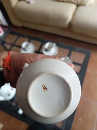 Juego de té porcelana con automóviles antiguos