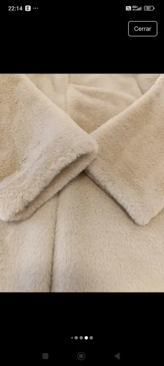 Abrigo de pelo beige talla única