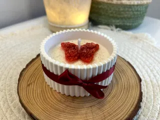 Vela artesanal mariposa roja