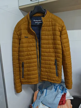 Chaqueta Koroshi Plumas Amarilla Talla XL/XXL