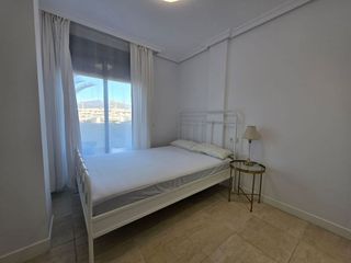 Piso en alquiler en El Padrón - El Velerín - Voladilla en Estepona