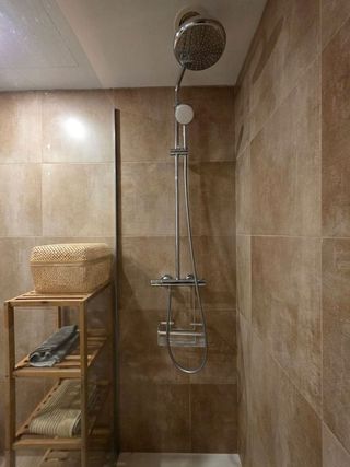 Piso en alquiler en El Padrón - El Velerín - Voladilla en Estepona