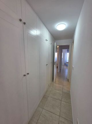 Piso en alquiler en El Padrón - El Velerín - Voladilla en Estepona