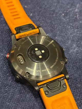 Garmin Fenix 5 Negro / Naranja