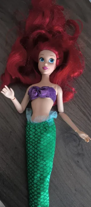 Muñeca Ariel Sirenita Disney