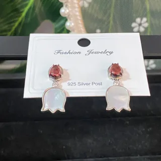 Pendientes Plata Granate Natural y Nácar Blanco