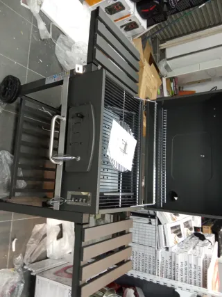 Barbacoa Negra y Gris