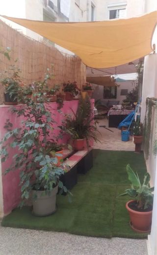 Habitación con gran patio privado