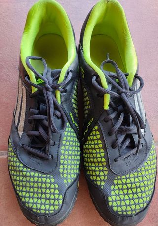 Zapatillas/tenis Adidas Fútbol campo-Talla 46
