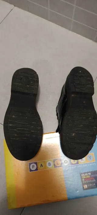 Zapatos charol Pablosky niña negro talla 38