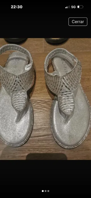 Sandalias de verano plateadas