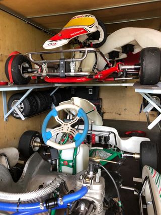 Kart Iame X30 con remolque doble.