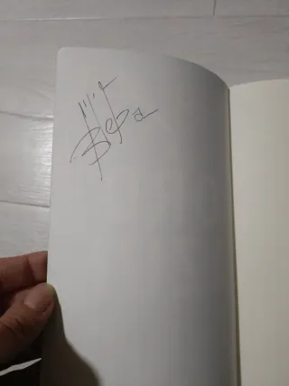 Oro azul: Las multinacionales y el robo organiz...