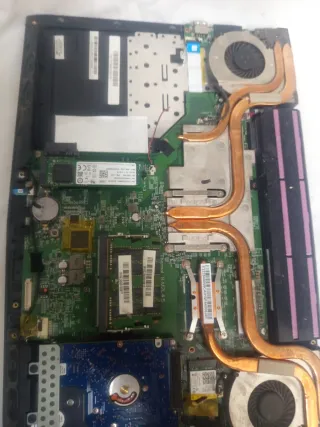 Portátil MSI Heroes of the Storm.falta desc dur