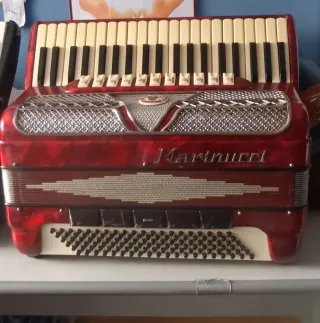 Acordeón Marinucci Rojo