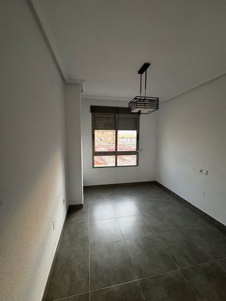 PISO DE OBRA NUEVA EN EL CENTRO DE BENIEL – 116 m²