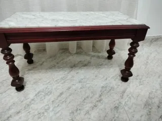 Mesa de centro mármol y madera