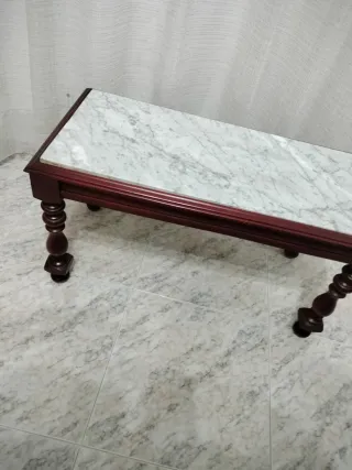 Mesa de centro mármol y madera