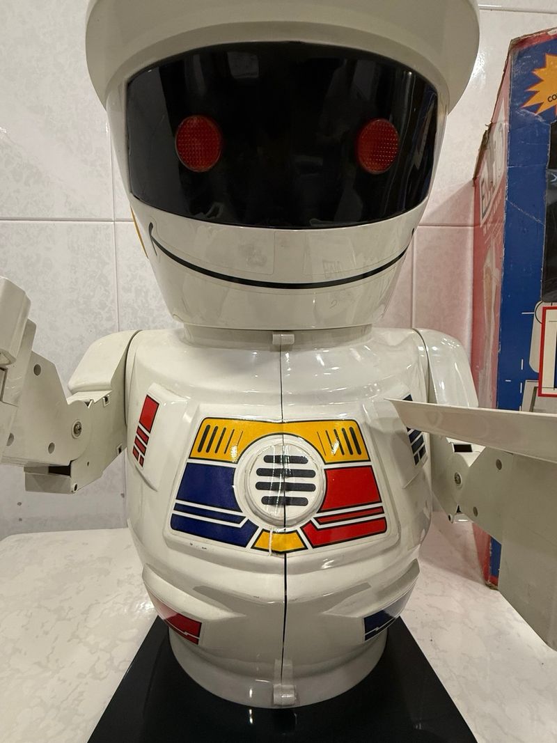 ROBOT EMILIO BANDAI 60 cms 90's vintage en boite collector emiglio
