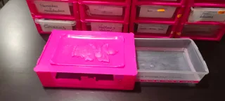 Cajas organizadoras de plástico rosa