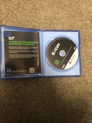 PlayStation 5 Fat Blanca con FC24