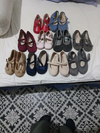 Lote Zapatos Niña Variados numero 22,23,24 25