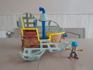 Barcos piratas de juguete