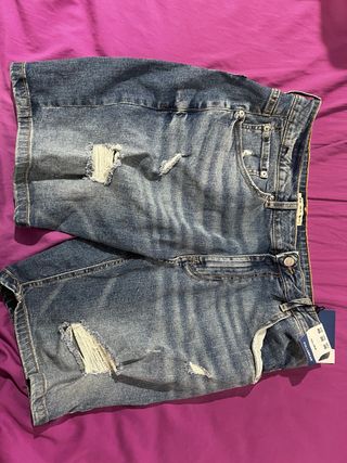 Pantalón vaquero Pull&Bear Roto Talla 46