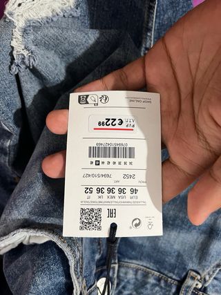 Pantalón vaquero Pull&Bear Roto Talla 46