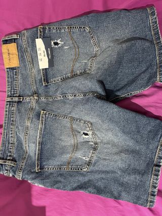 Pantalón vaquero Pull&Bear Roto Talla 46
