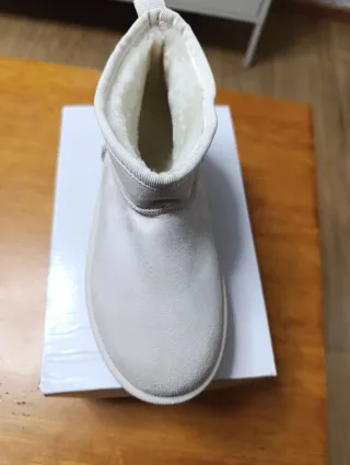 Botas de pelo beige mujer