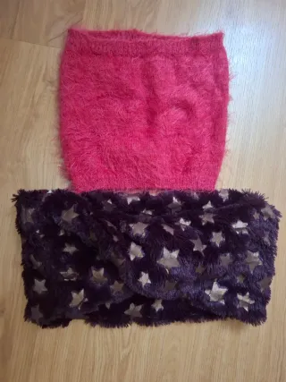 Cuellos de pelo rosa y morado