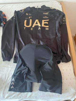 Ropa Ciclismo Sky, Scott, UAE Team