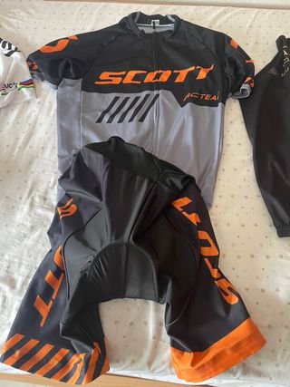Ropa Ciclismo Sky, Scott, UAE Team