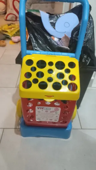 Carro de juguete para niños