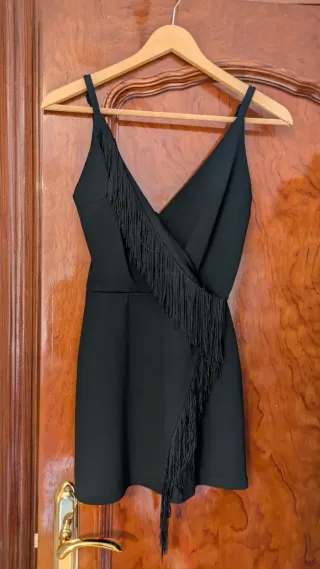 Mono corto con flecos